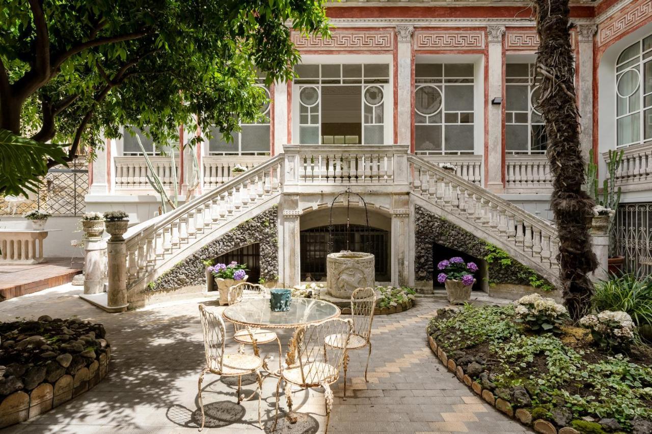 Hotel Artemisia Domus - Giardino Neapel Exterior foto
