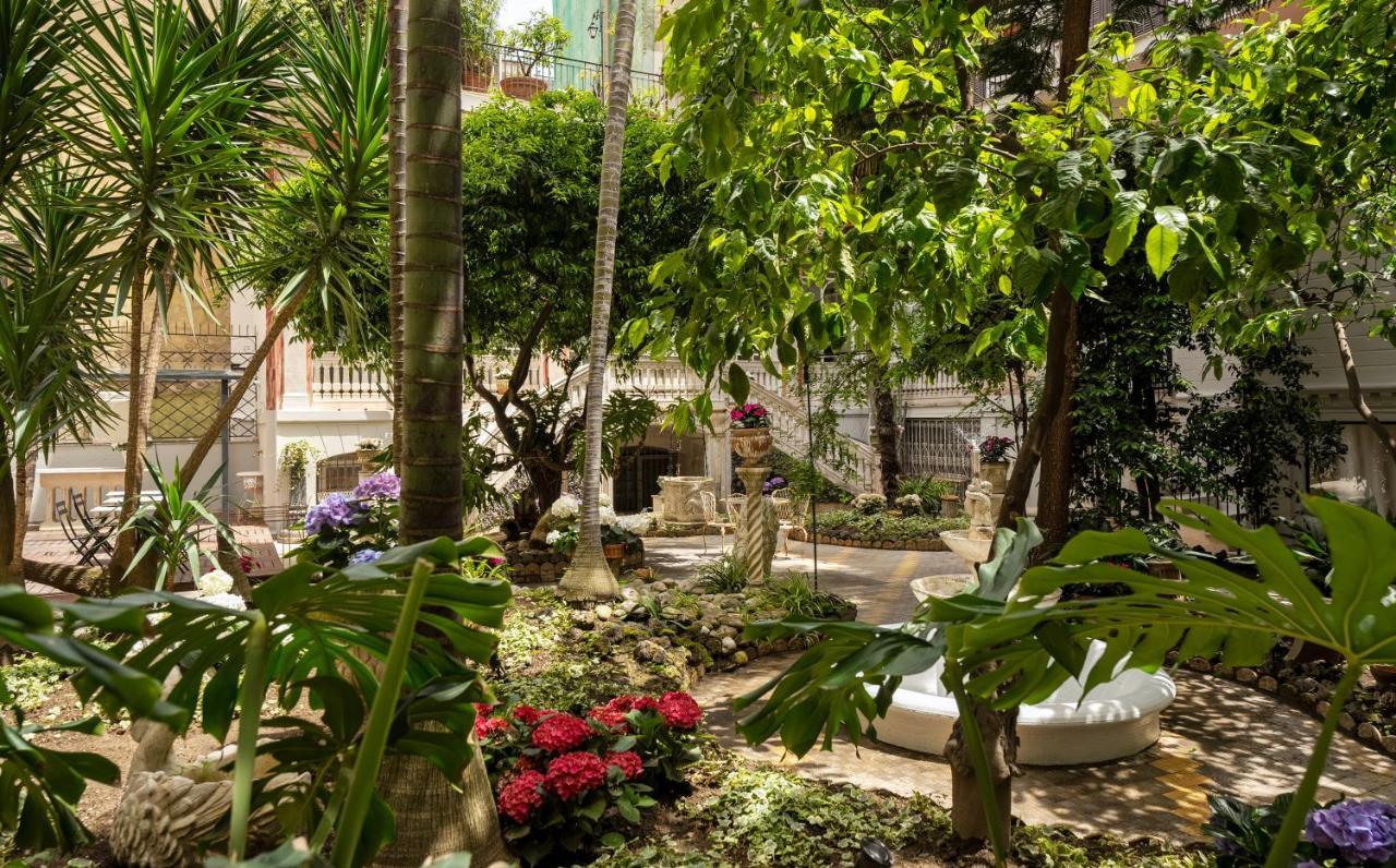 Hotel Artemisia Domus - Giardino Neapel Exterior foto