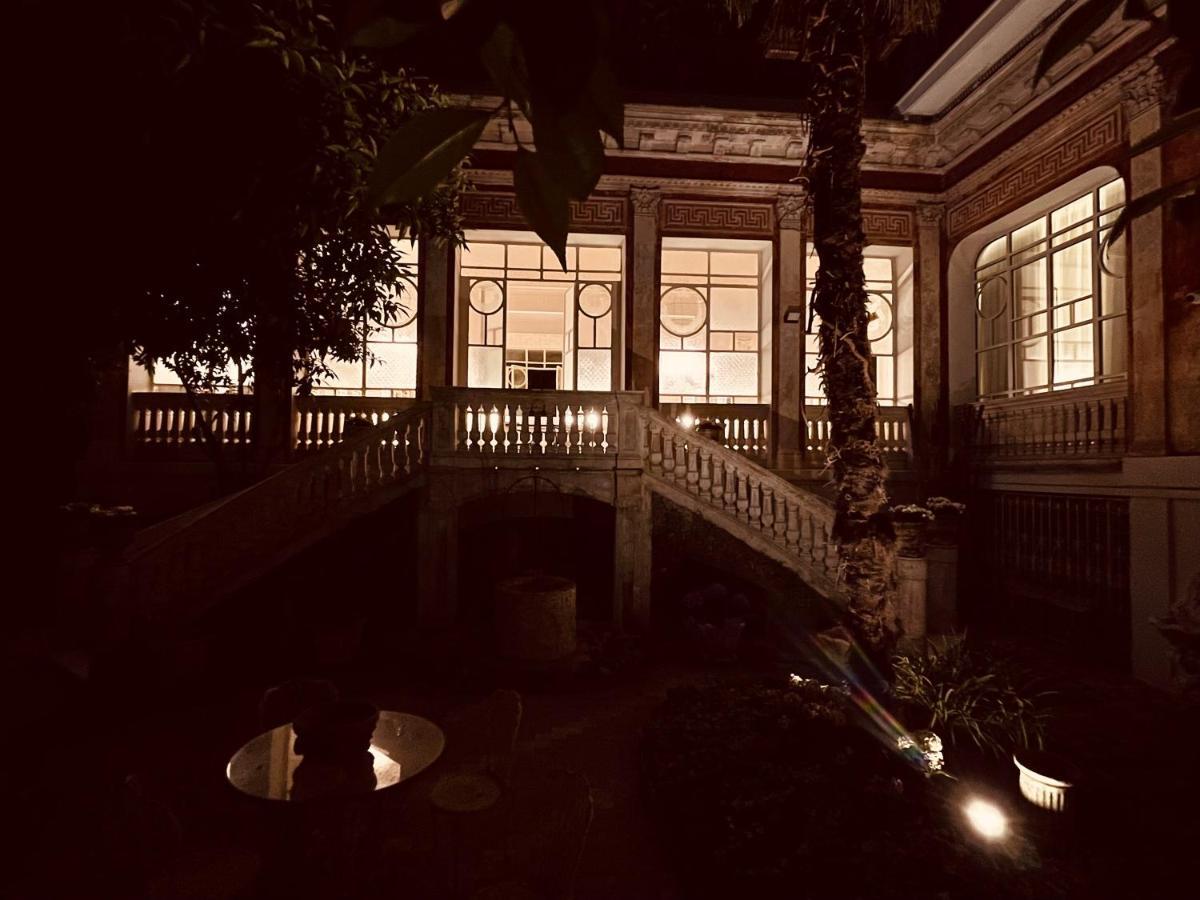 Hotel Artemisia Domus - Giardino Neapel Exterior foto